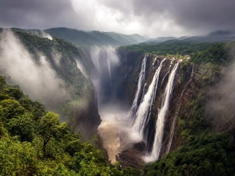 tourist places in india during monsoon